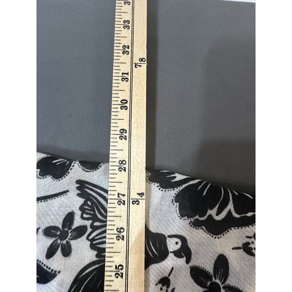 Vince Camuto Black White Bird Floral Print Sheer Poncho Top OS - Picture 6 of 8